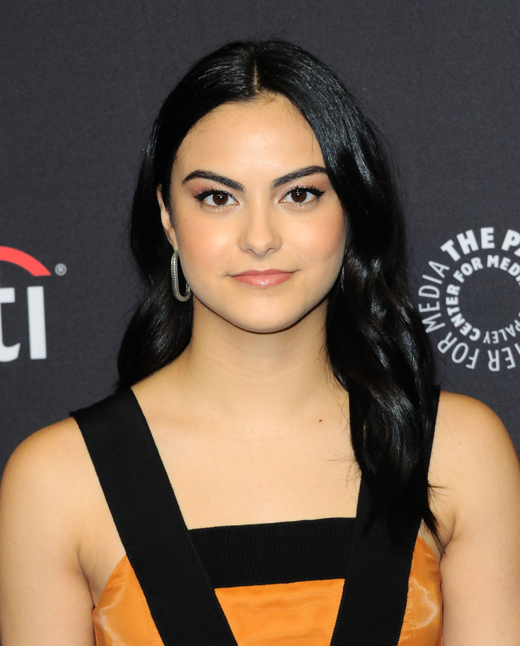 Camila Mendes