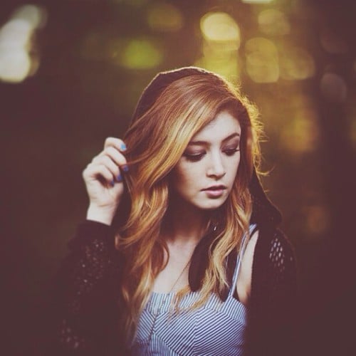 Chrissy Costanza