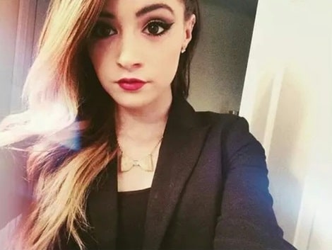 Chrissy Costanza