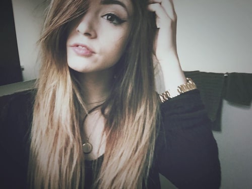 Chrissy Costanza