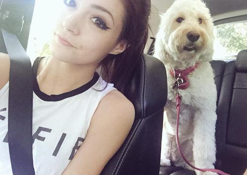 Chrissy Costanza