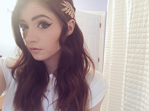 Chrissy Costanza