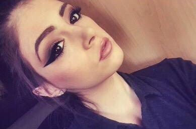 Chrissy Costanza