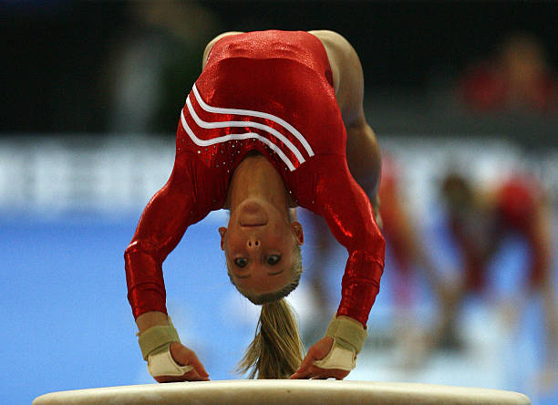 Samantha Peszek