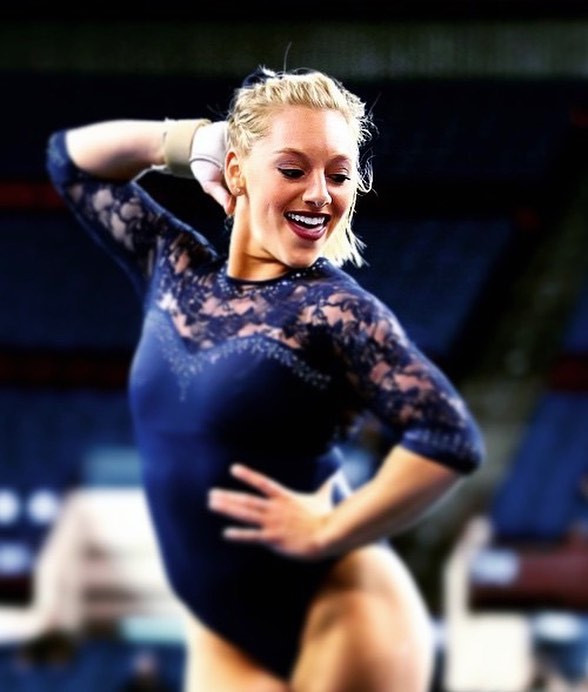 Samantha Peszek Samantha Peszek