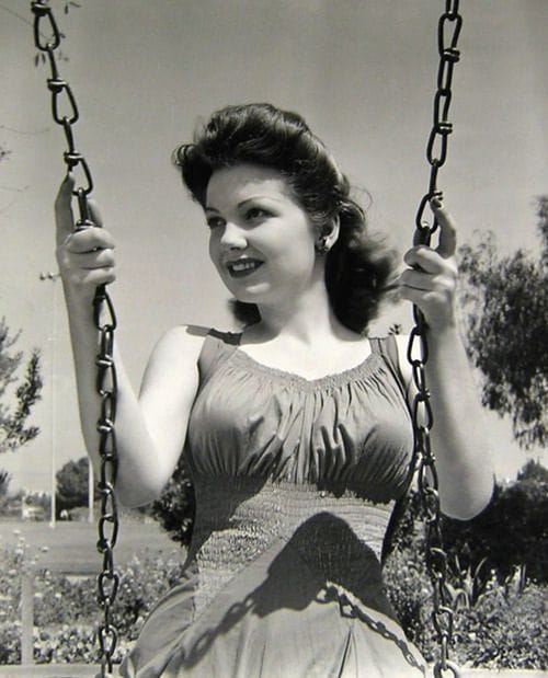 Anne Baxter Anne Baxter
