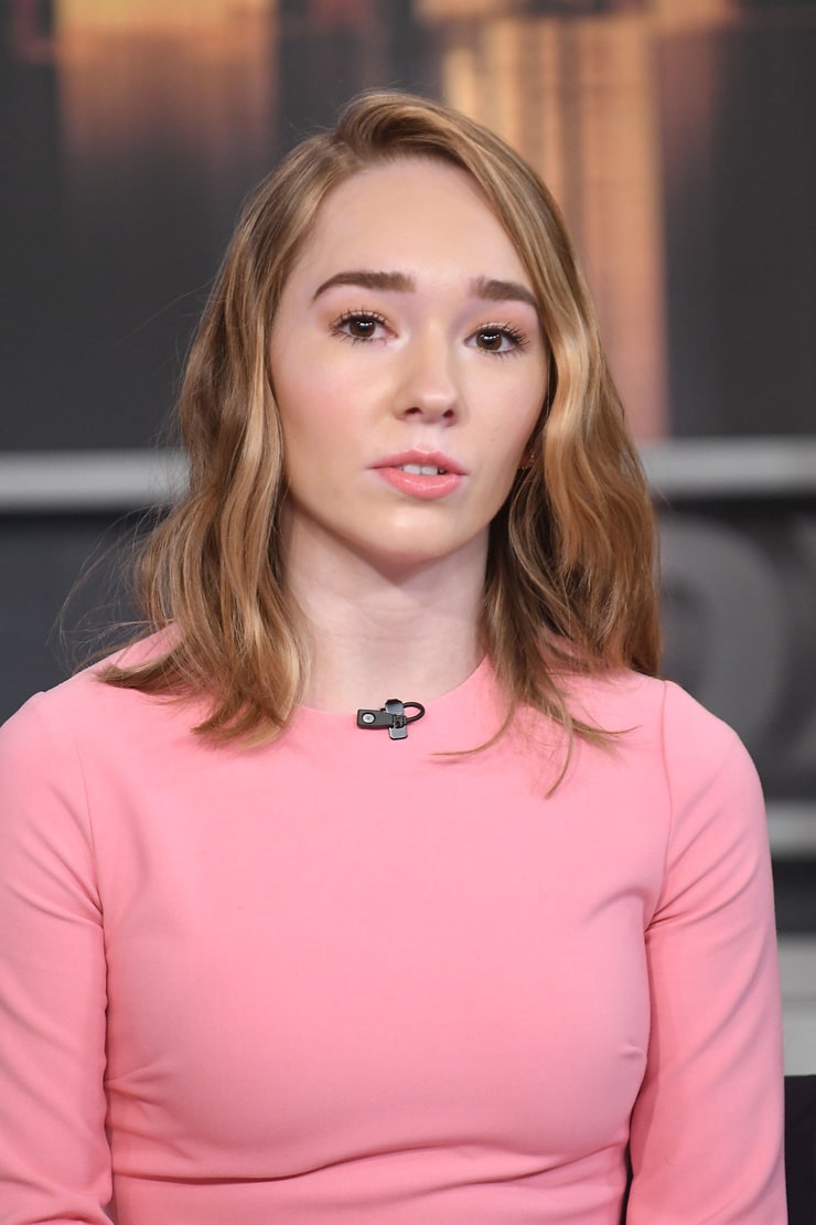 Holly Taylor