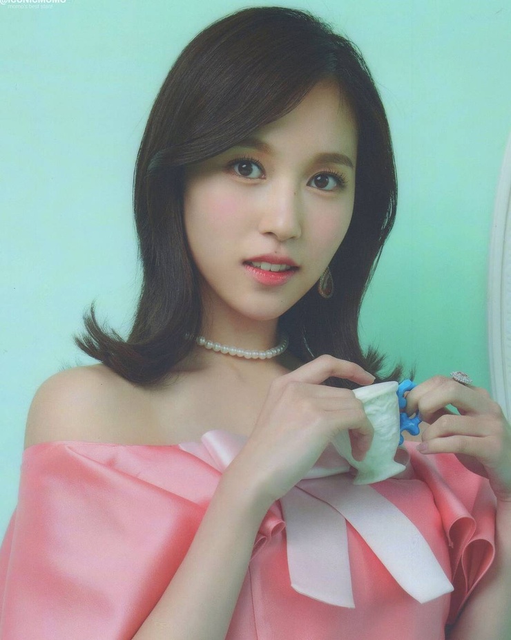 Myoui Mina