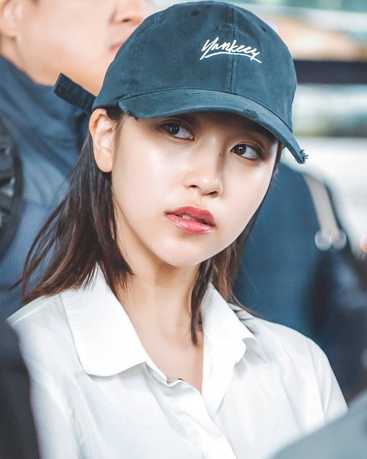 Myoui Mina