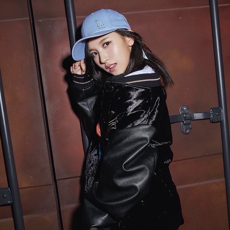 Myoui Mina