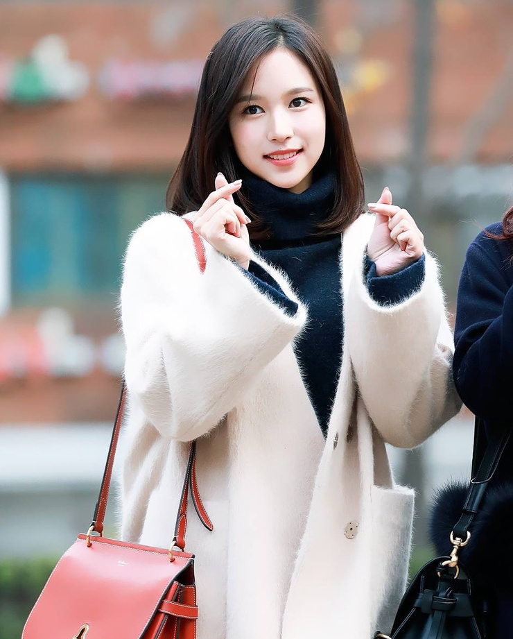 Myoui Mina