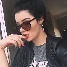 Mia Alves