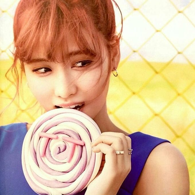 Hirai Momo