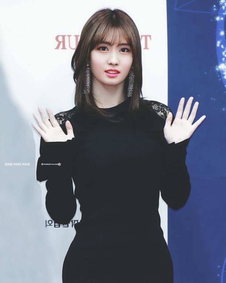 Hirai Momo