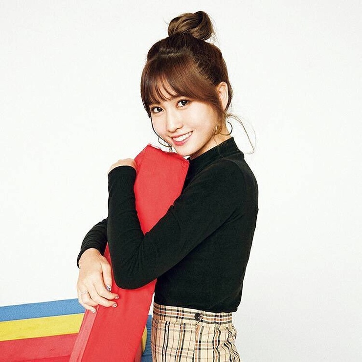 Hirai Momo