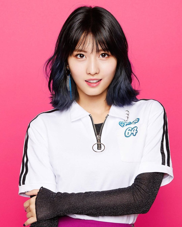 Hirai Momo
