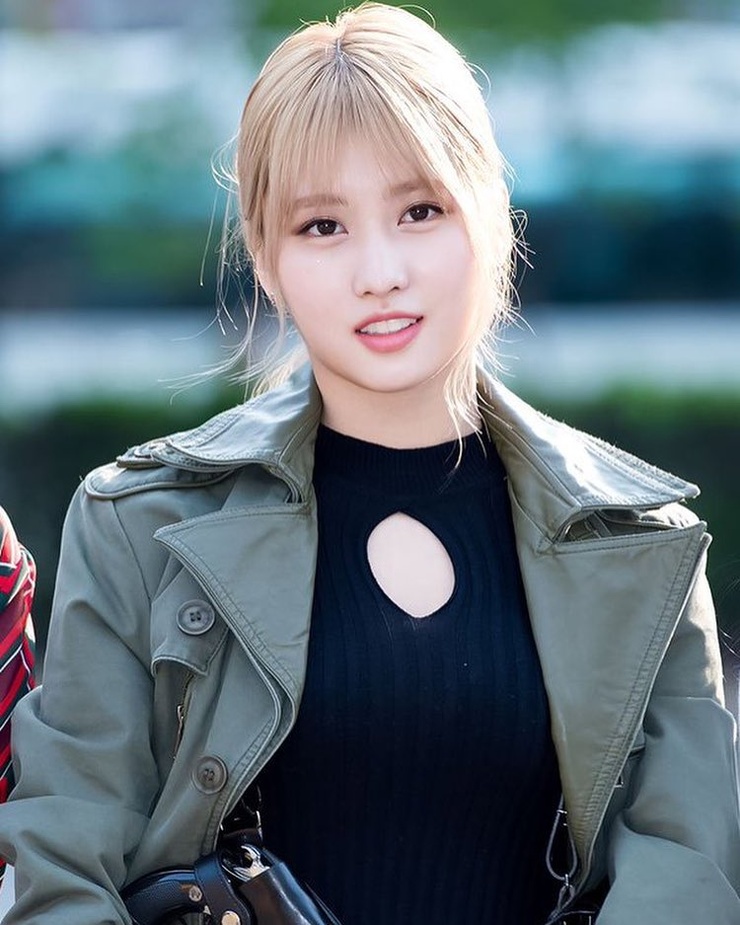 Hirai Momo