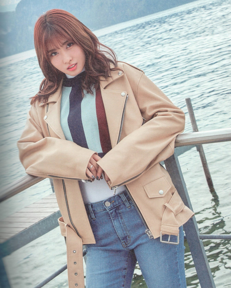 Hirai Momo