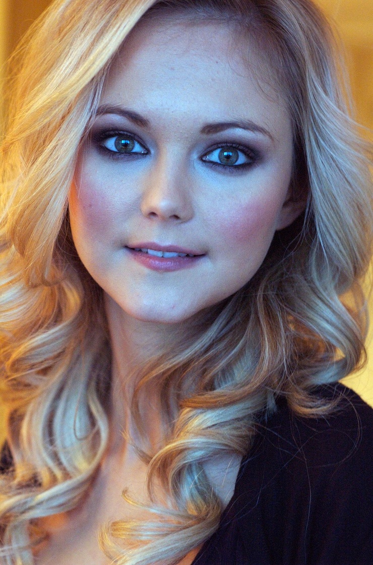 Jayne Wisener Jayne Wisener