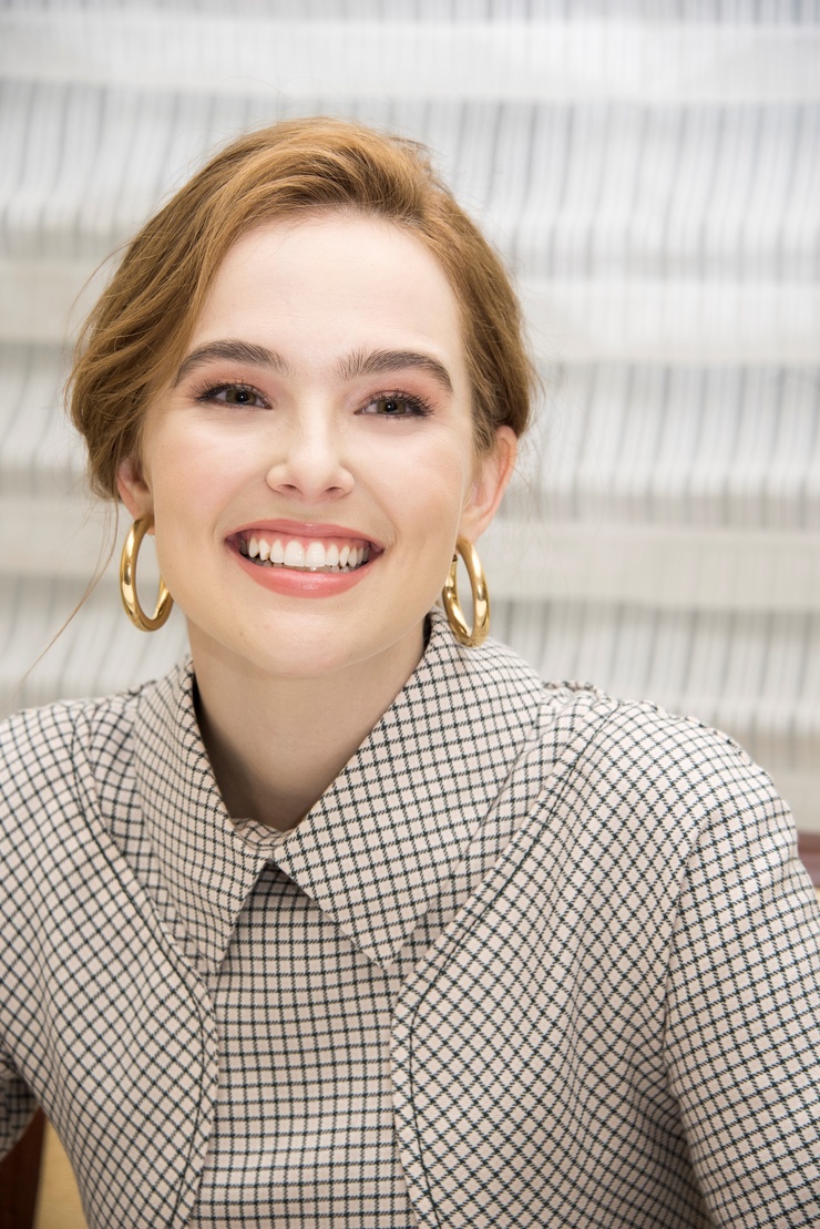 Zoey Deutch Zoey Deutch