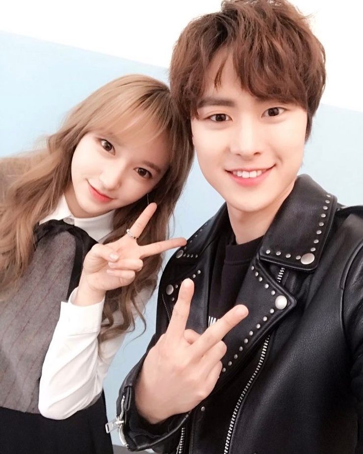 Cheng Xiao (็จ็) Cheng Xiao (็จ็)