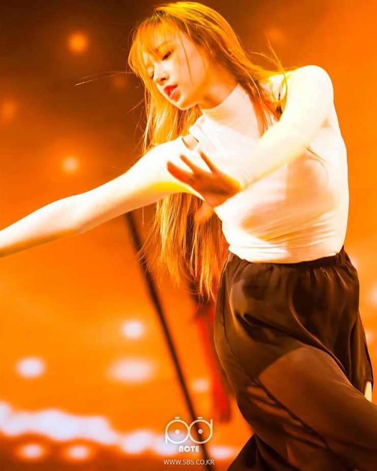 Cheng Xiao (็จ็) Cheng Xiao (็จ็)