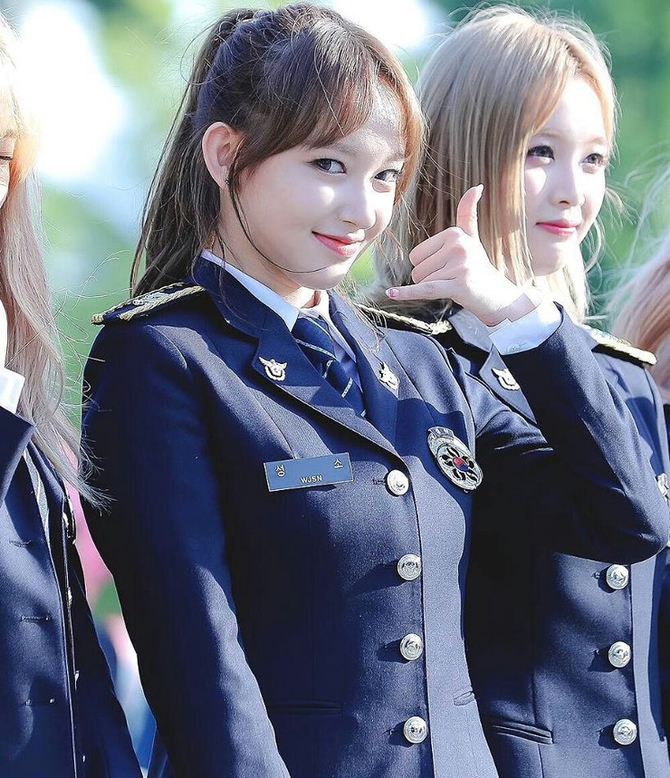 Cheng Xiao (็จ็) Cheng Xiao (็จ็)