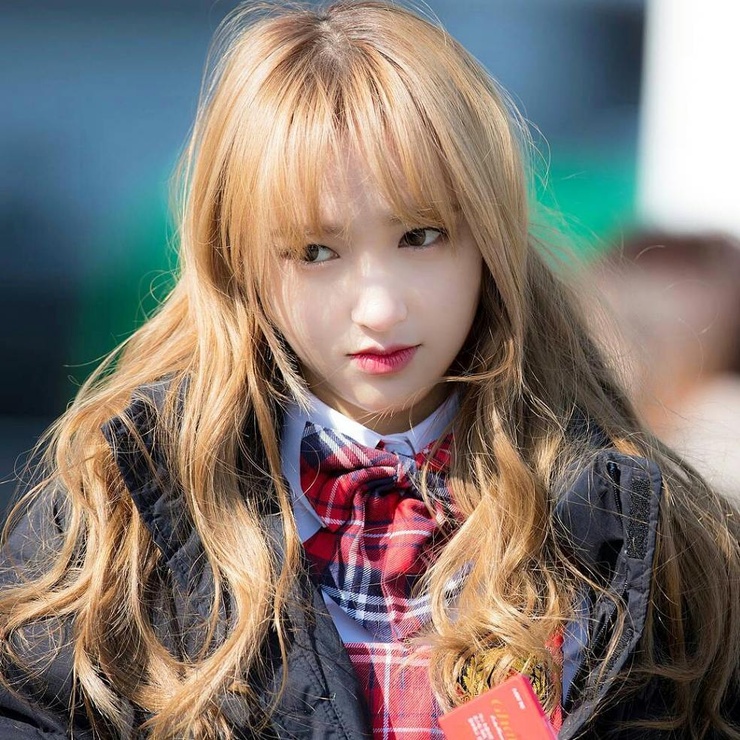 Cheng Xiao (็จ็) Cheng Xiao (็จ็)