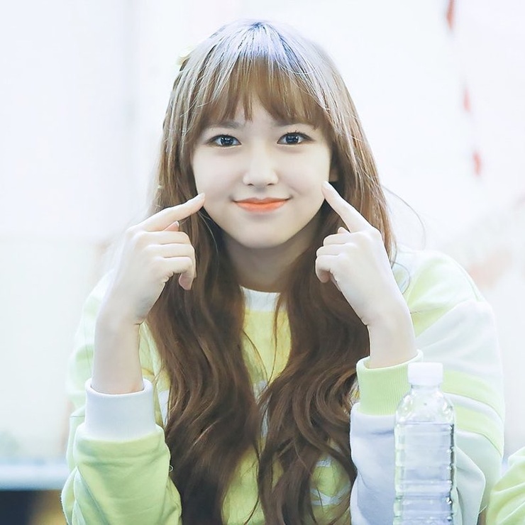 Cheng Xiao (็จ็) Cheng Xiao (็จ็)