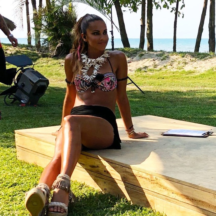Lara Alvarez