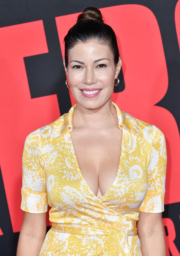 Iris Almario