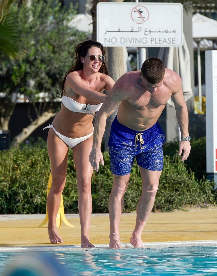 Danielle Lloyd Danielle Lloyd