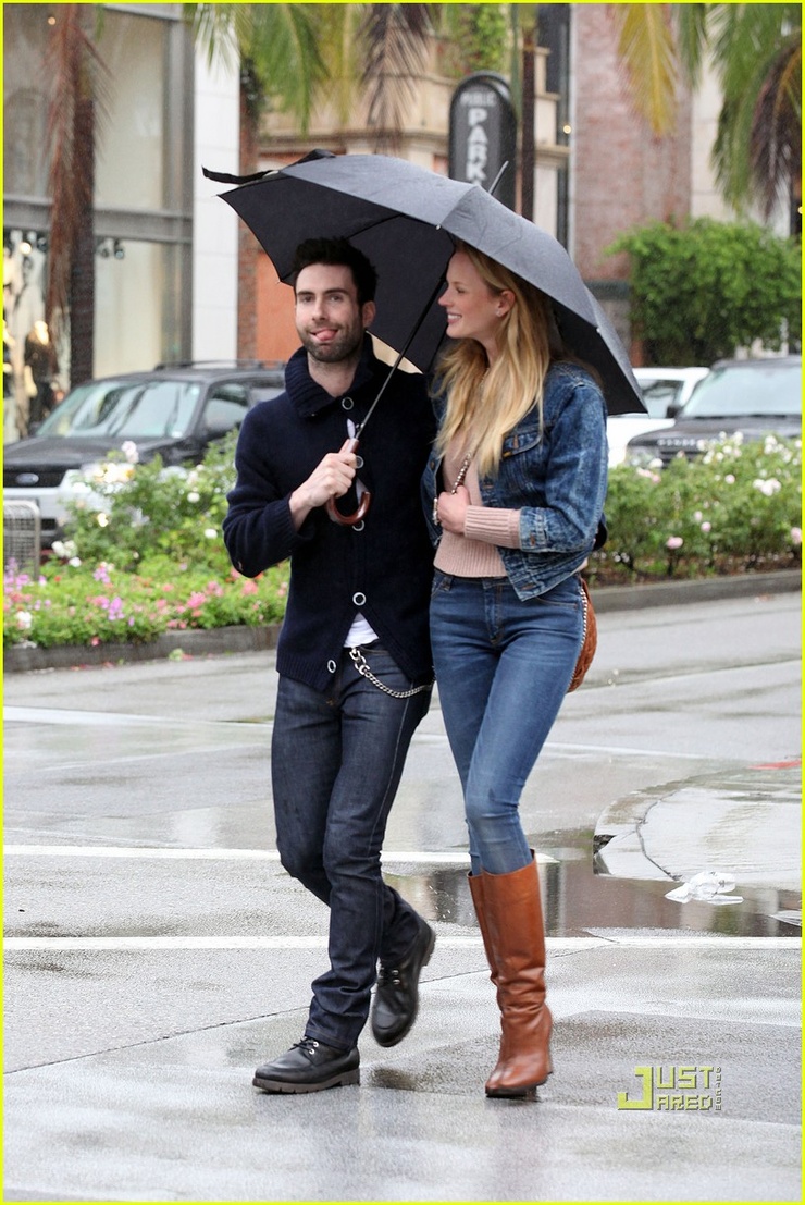 Anne Vyalitsyna Anne Vyalitsyna