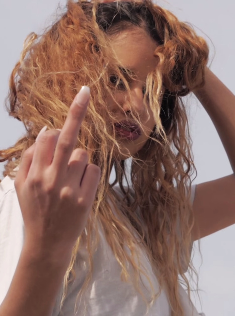 Tommy Genesis