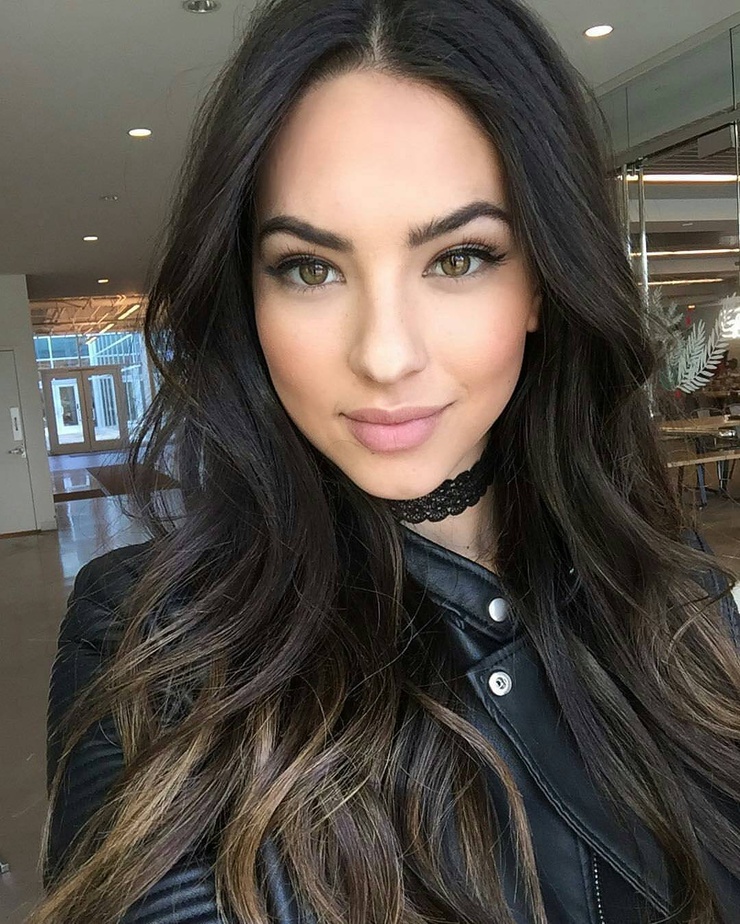 Christen Harper