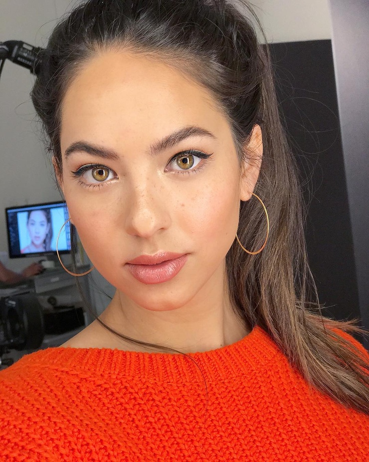 Christen Harper Christen Harper