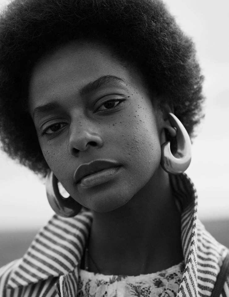 Karly Loyce