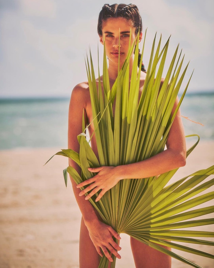 Sara Sampaio Sara Sampaio