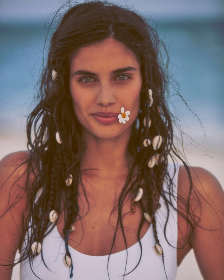 Sara Sampaio Sara Sampaio