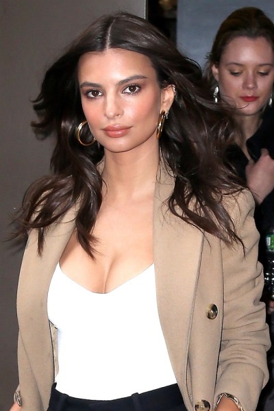 Emily Ratajkowski