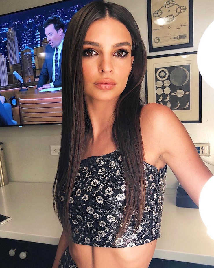 Emily Ratajkowski