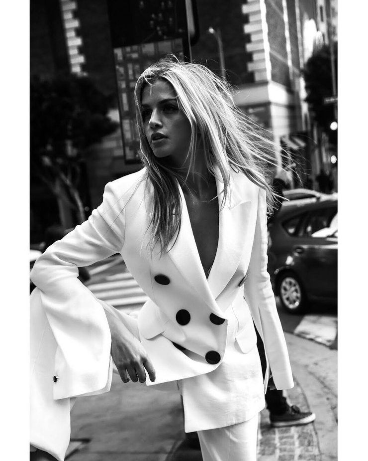 Marina Laswick Marina Laswick