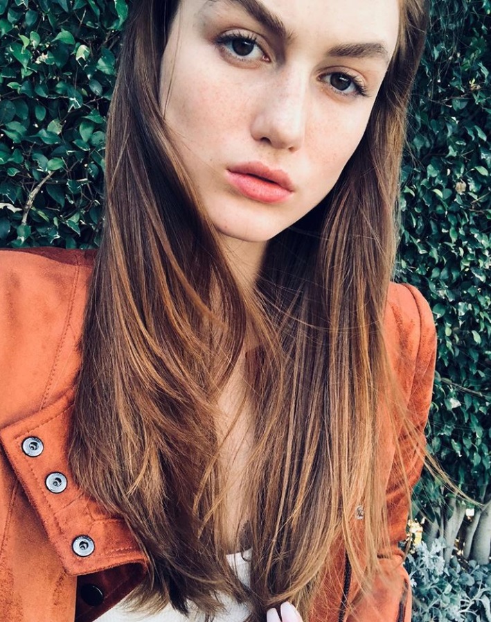 Madison Lintz eyebrows