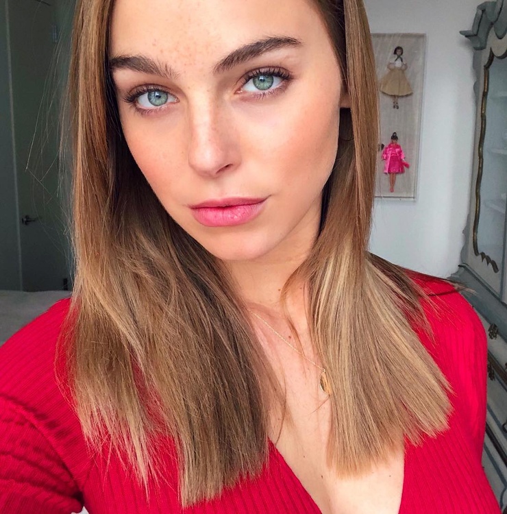 Elizabeth Turner. Elizabeth Turner.
