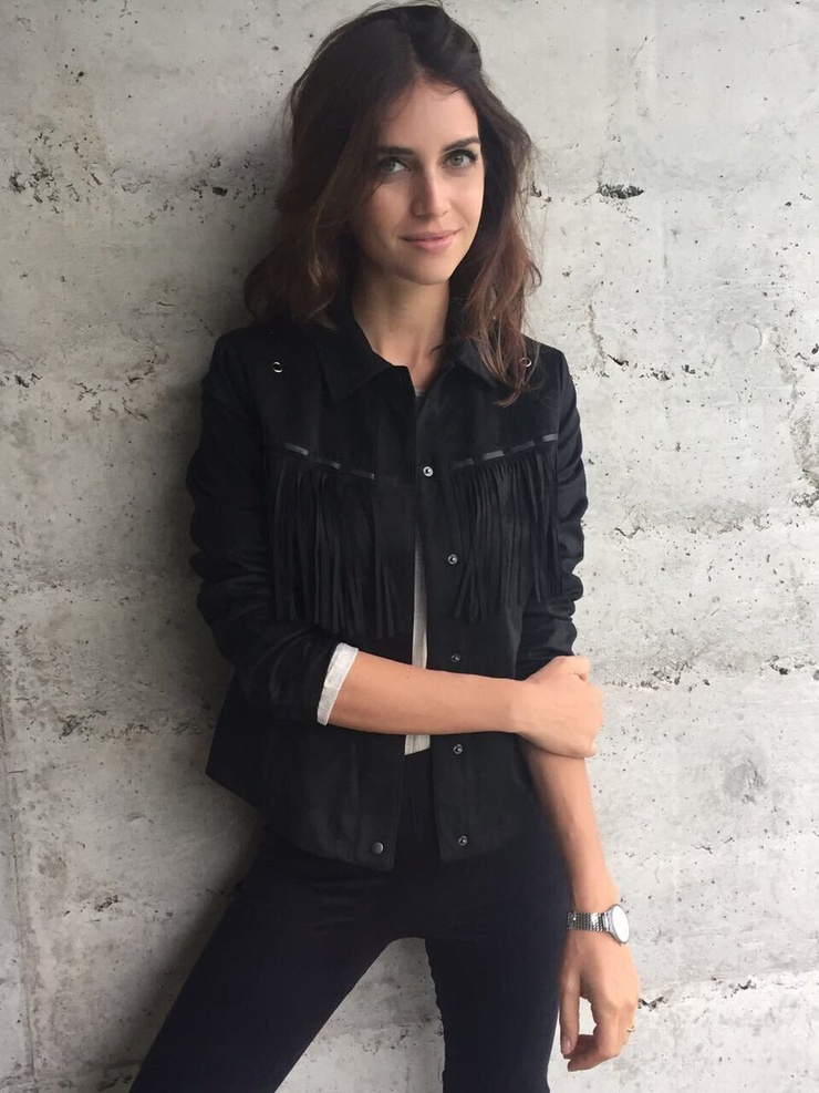 Zaira Nara Zaira Nara