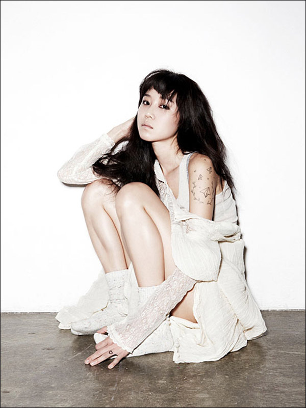 Hyo-jin Kong Hyo-jin Kong