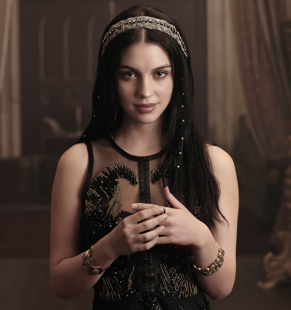 Mary Stuart (Adelaide Kane)