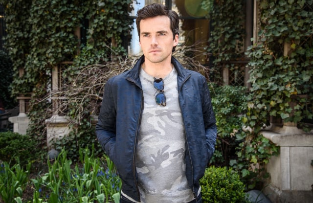 Ian Harding