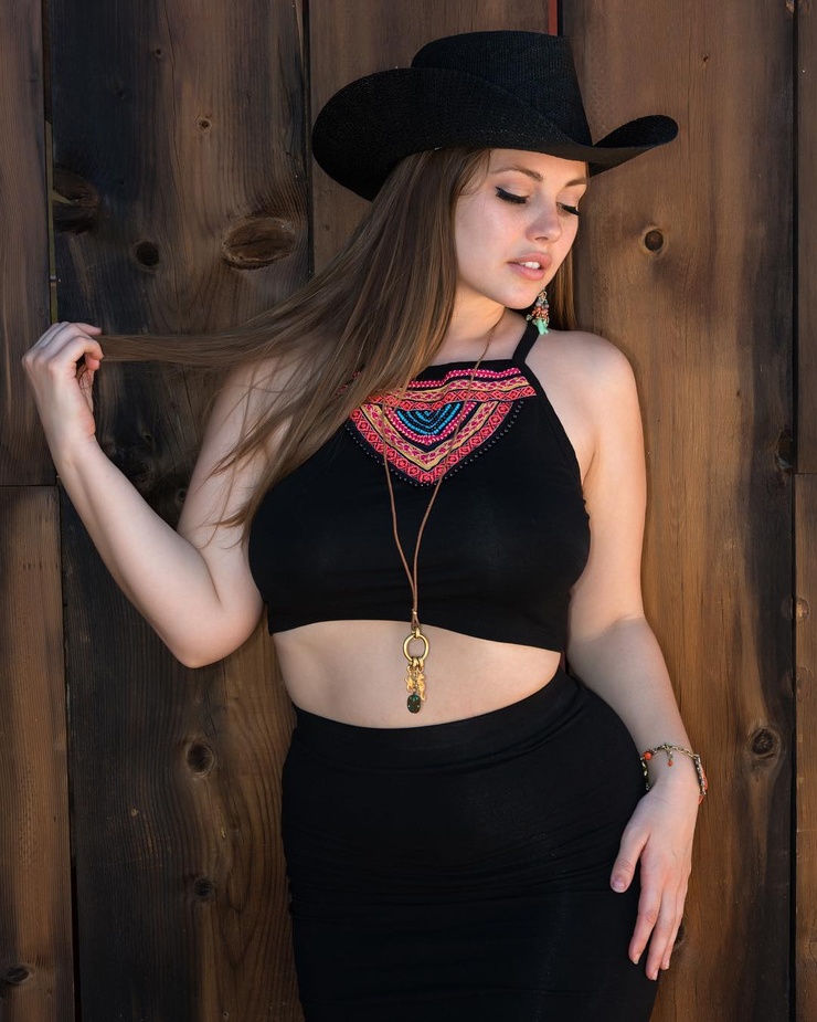 Lillias Right Lillias Right