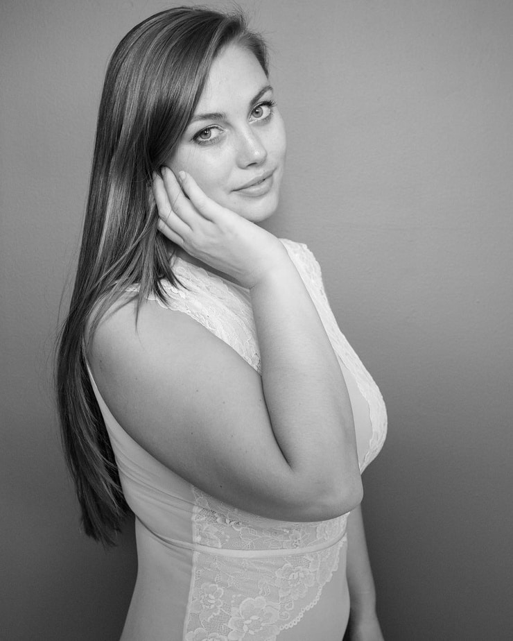 Lillias Right